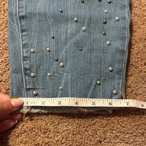 Blue Women's Pearl Detail Capri - Picture 8 of 10